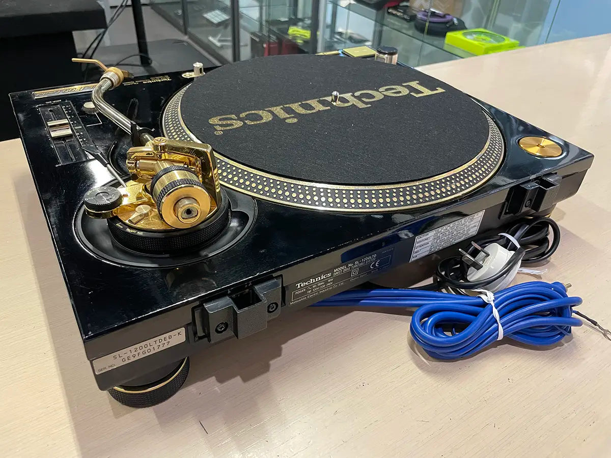 Technics SL-1200 LIMITED | 25th Anniversary Limited Edition Gold Turntable (Refurbished) RARE